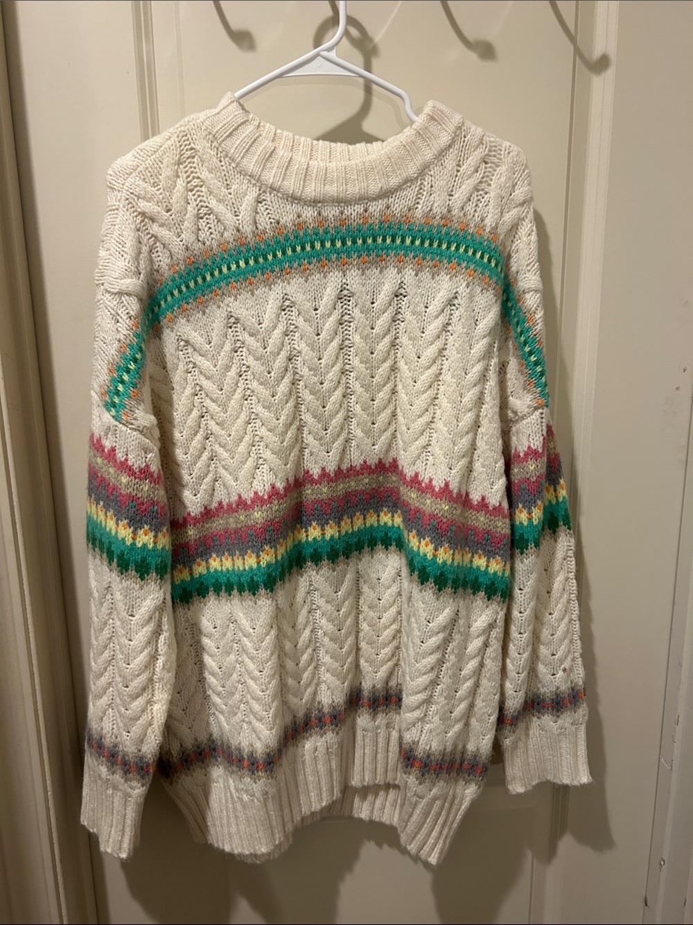 American Eagle Sweater